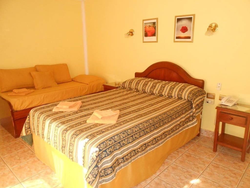 Hosteria Maryland Posadas Bagian luar foto