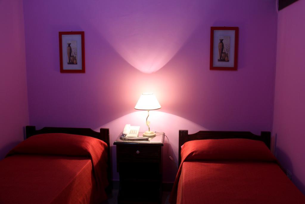 Hosteria Maryland Posadas Bagian luar foto