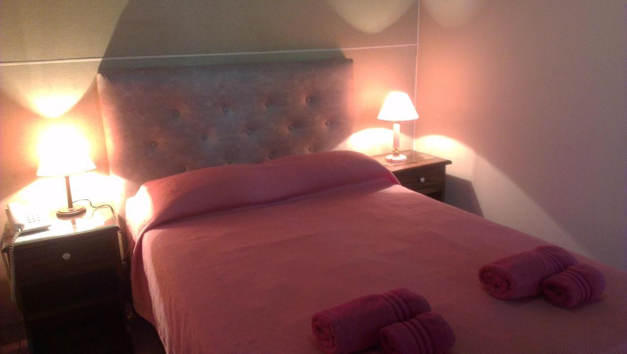 Hosteria Maryland Posadas Bagian luar foto